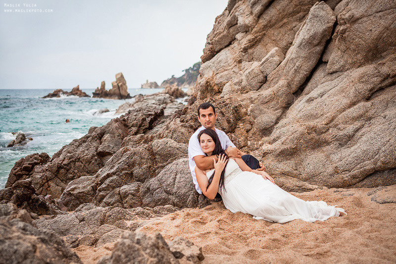 Sesión de fotos de boda en el Parque Laberinto de Barcelona. Fotógrafo en Barcelona Maslik Yulia