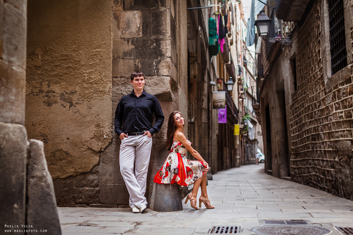 Photoshoot in Barcelona on the most popular route. Photographer in Barcelona Spain Maslik Yulia