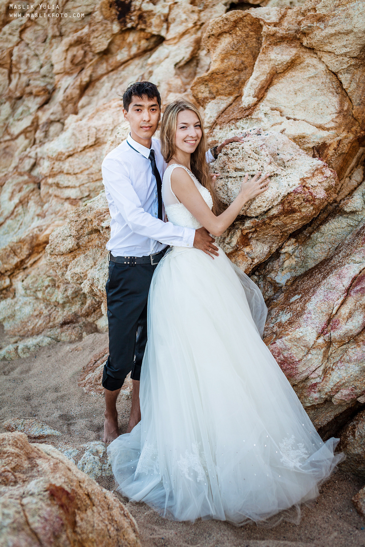 Sesión fotográfica de boda en la Costa Brava. Fotógrafo en Barcelona Maslik Yulia