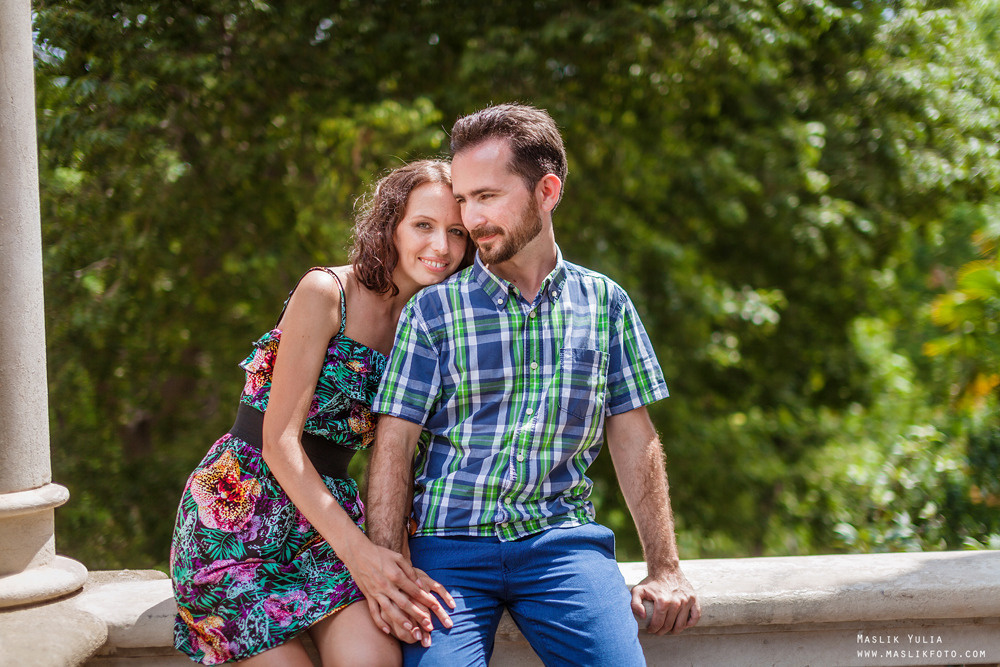 Fun photo shoot in Barcelona. Photographer in Barcelona Spain Maslik Yulia