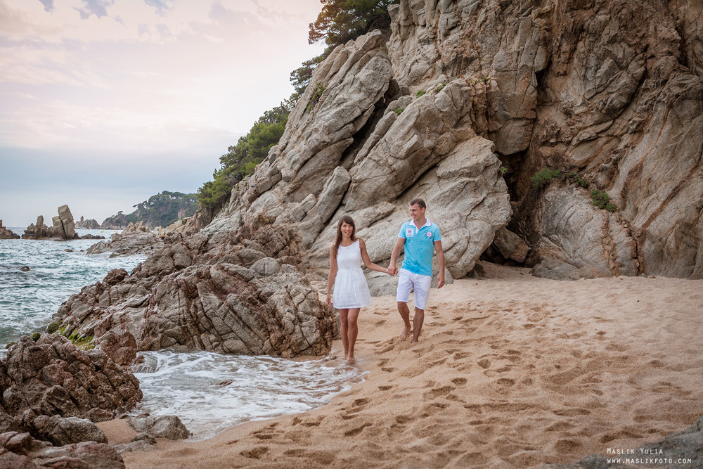 Incredible photo shoot in the Gardens of Saint Clotilde on the Costa B. Photographer in Barcelona Spain Maslik Yulia