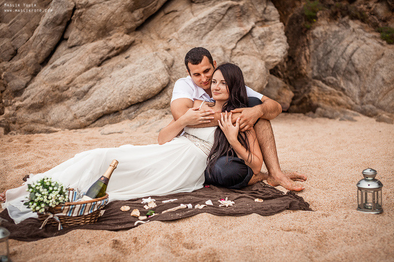 Sesión de fotos de boda en el Parque Laberinto de Barcelona. Fotógrafo en Barcelona Maslik Yulia