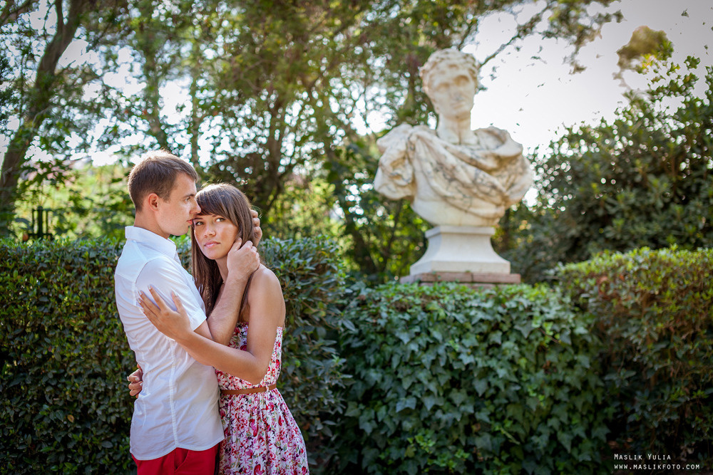 Incredible photo shoot in the Gardens of Saint Clotilde on the Costa B. Photographer in Barcelona Spain Maslik Yulia