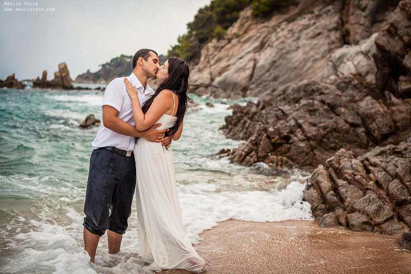 Sesión de fotos de boda en el Parque Laberinto de Barcelona. Fotógrafo en Barcelona Maslik Yulia