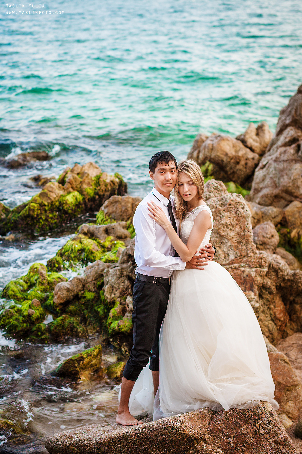 Sesión fotográfica de boda en la Costa Brava. Fotógrafo en Barcelona Maslik Yulia