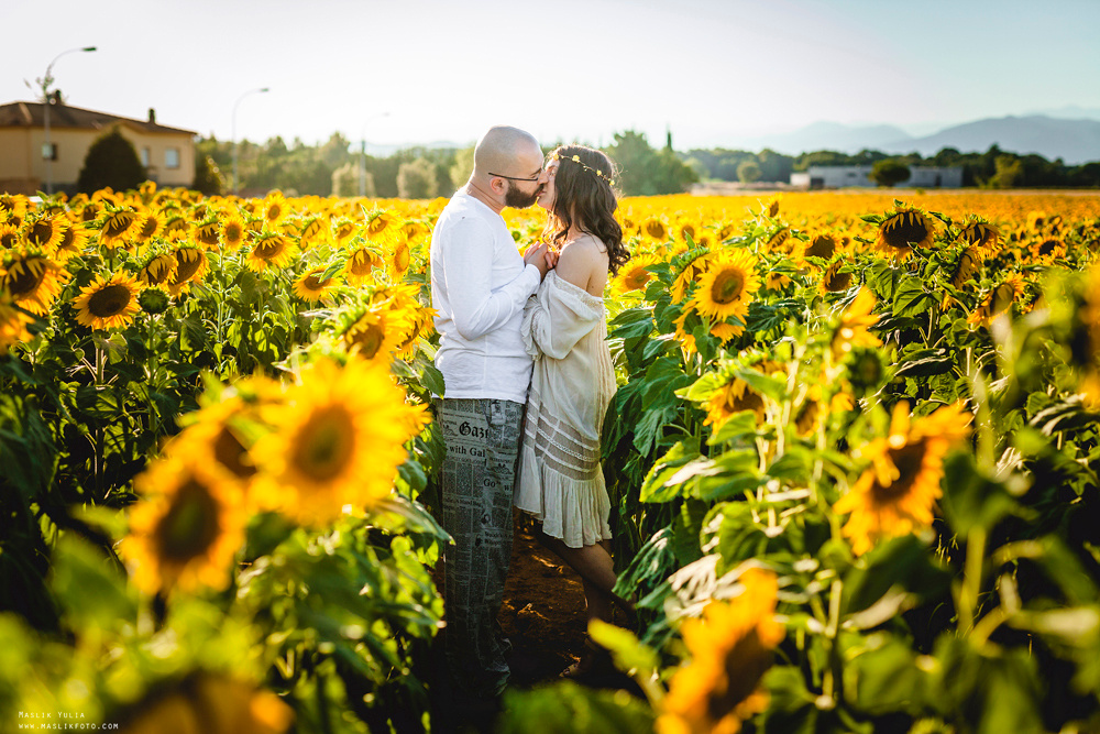 Photosession in the fabulous Besalu. Photographer in Barcelona Spain Maslik Yulia