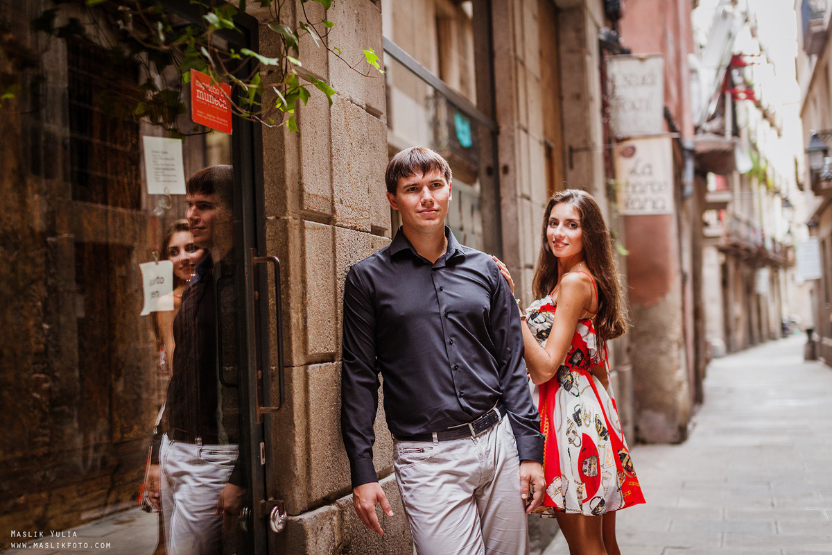 Photoshoot in Barcelona on the most popular route. Photographer in Barcelona Spain Maslik Yulia