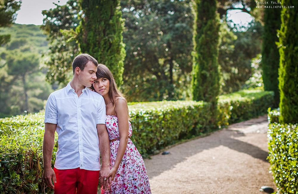 Incredible photo shoot in the Gardens of Saint Clotilde on the Costa B. Photographer in Barcelona Spain Maslik Yulia