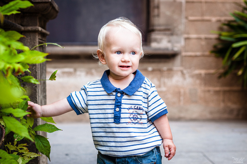 Rodzinna sesja zdjęciowa w Barcelonie. Fotograf w Barcelonie Hiszpanii Maslik Yulia