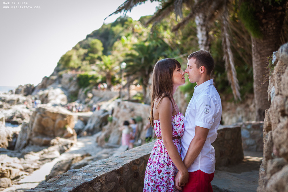 Incredible photo shoot in the Gardens of Saint Clotilde on the Costa B. Photographer in Barcelona Spain Maslik Yulia