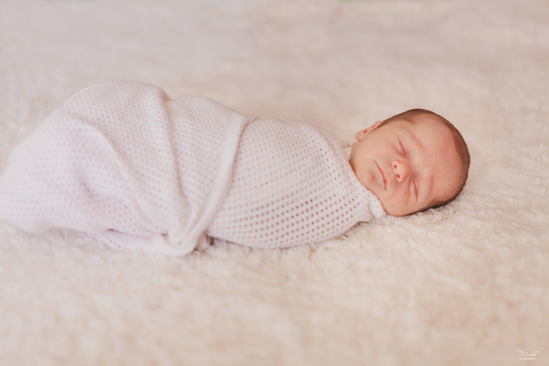 Newborn Photographer in Barcelona. Photographer in Barcelona Spain Maslik Yulia