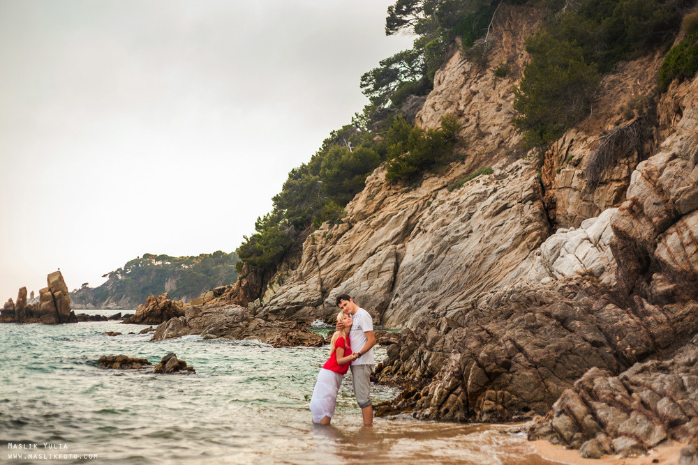Romantic photo session in Barcelona. Photographer in Barcelona Spain Maslik Yulia