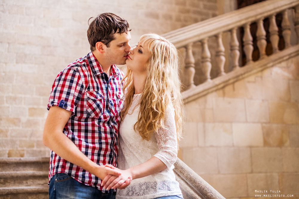 Romantic photo session in Barcelona. Photographer in Barcelona Spain Maslik Yulia