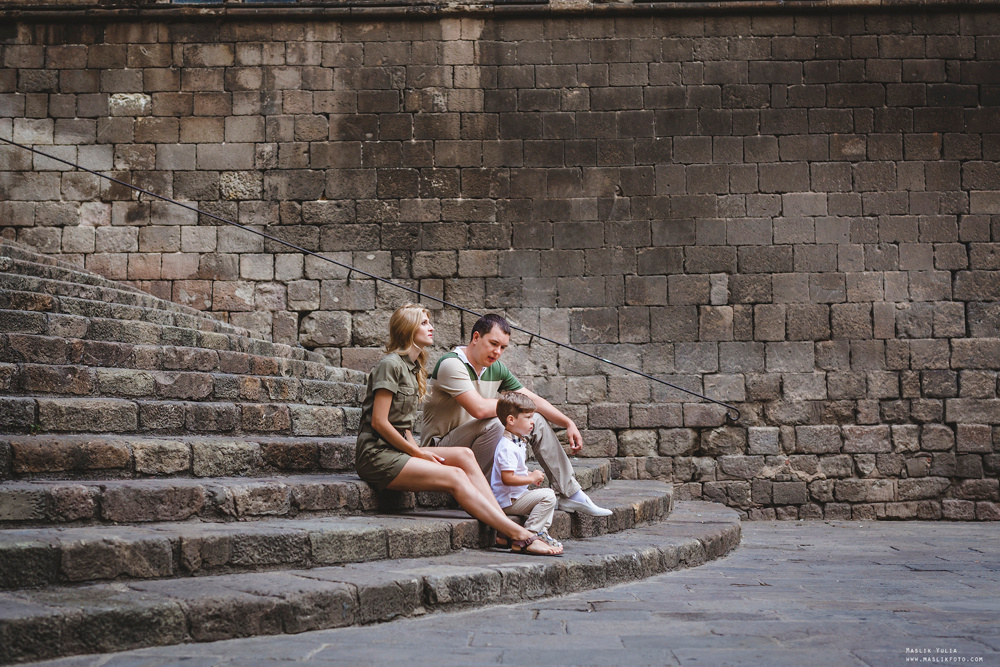 Przygoda - sesja zdjęciowa w Barcelonie. Fotograf w Barcelonie Hiszpanii Maslik Yulia