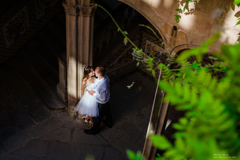 Luna de miel en barcelona. Fotógrafo en Barcelona Maslik Yulia