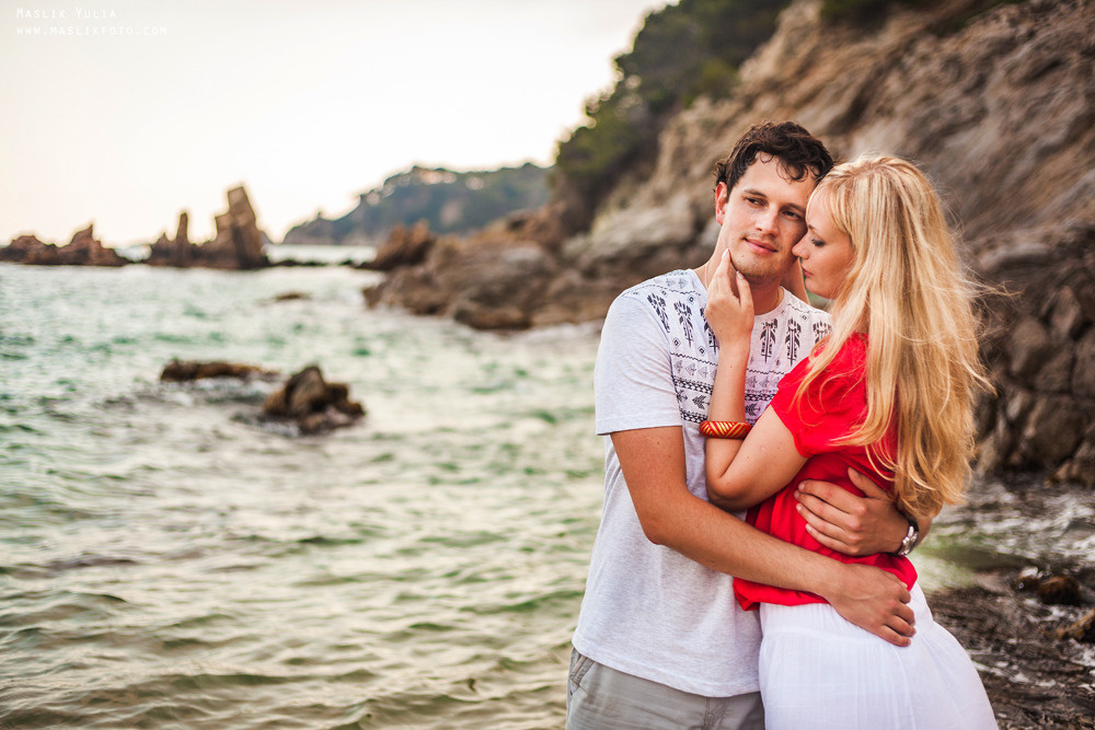 Romantic photo session in Barcelona. Photographer in Barcelona Spain Maslik Yulia