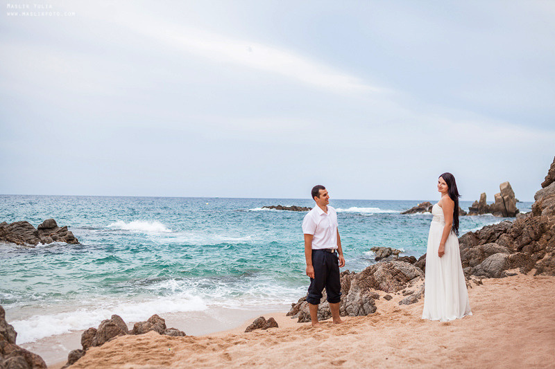 Sesión de fotos de boda en el Parque Laberinto de Barcelona. Fotógrafo en Barcelona Maslik Yulia