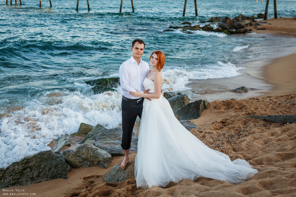 Soleada sesión de fotos en Barcelona. Fotógrafo en Barcelona Maslik Yulia