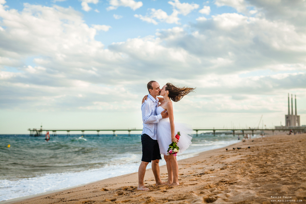 Luna de miel en barcelona. Fotógrafo en Barcelona Maslik Yulia