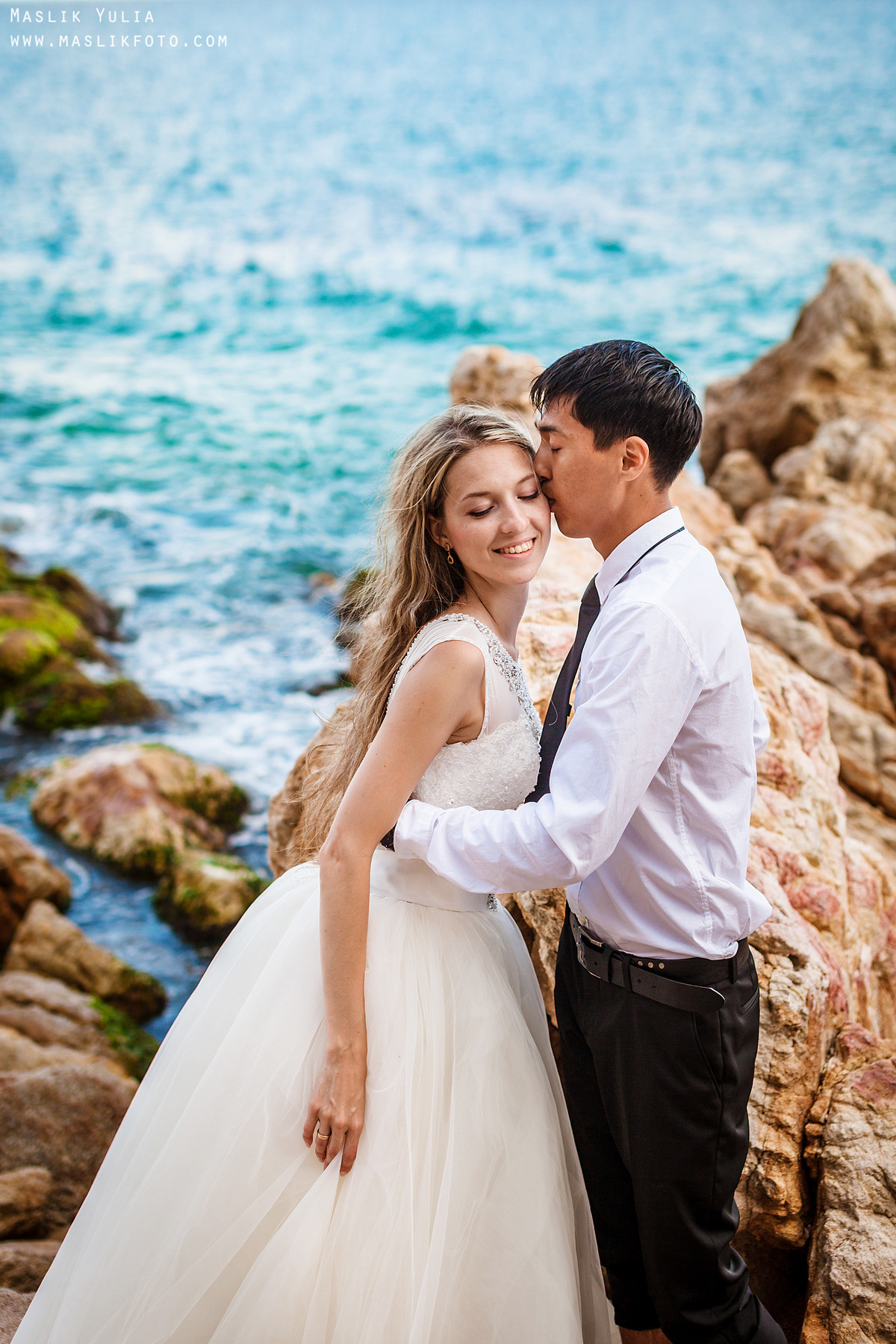 Sesión fotográfica de boda en la Costa Brava. Fotógrafo en Barcelona Maslik Yulia