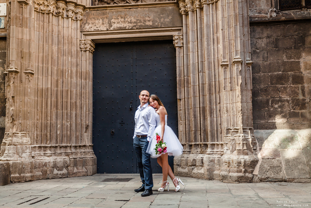 Luna de miel en barcelona. Fotógrafo en Barcelona Maslik Yulia