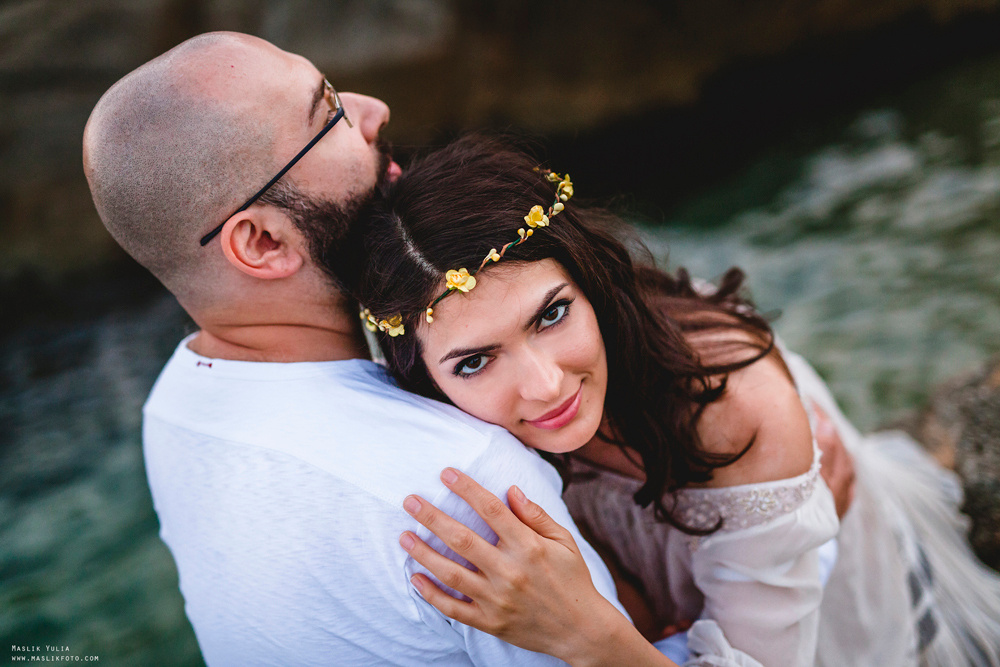 Photosession in the fabulous Besalu. Photographer in Barcelona Spain Maslik Yulia