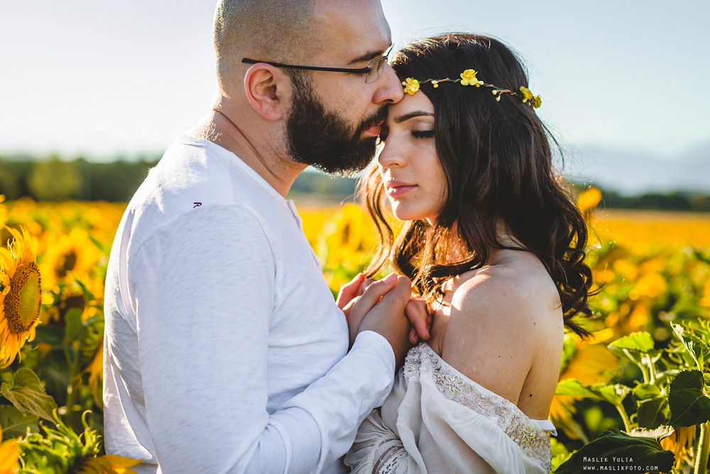 Photosession in the fabulous Besalu. Photographer in Barcelona Spain Maslik Yulia