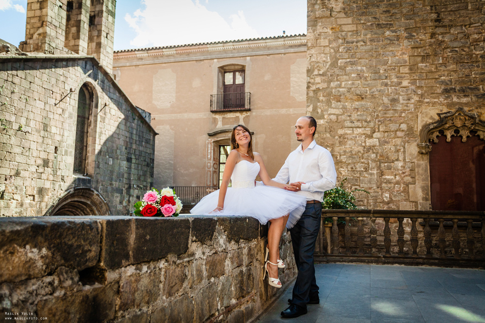 Luna de miel en barcelona. Fotógrafo en Barcelona Maslik Yulia