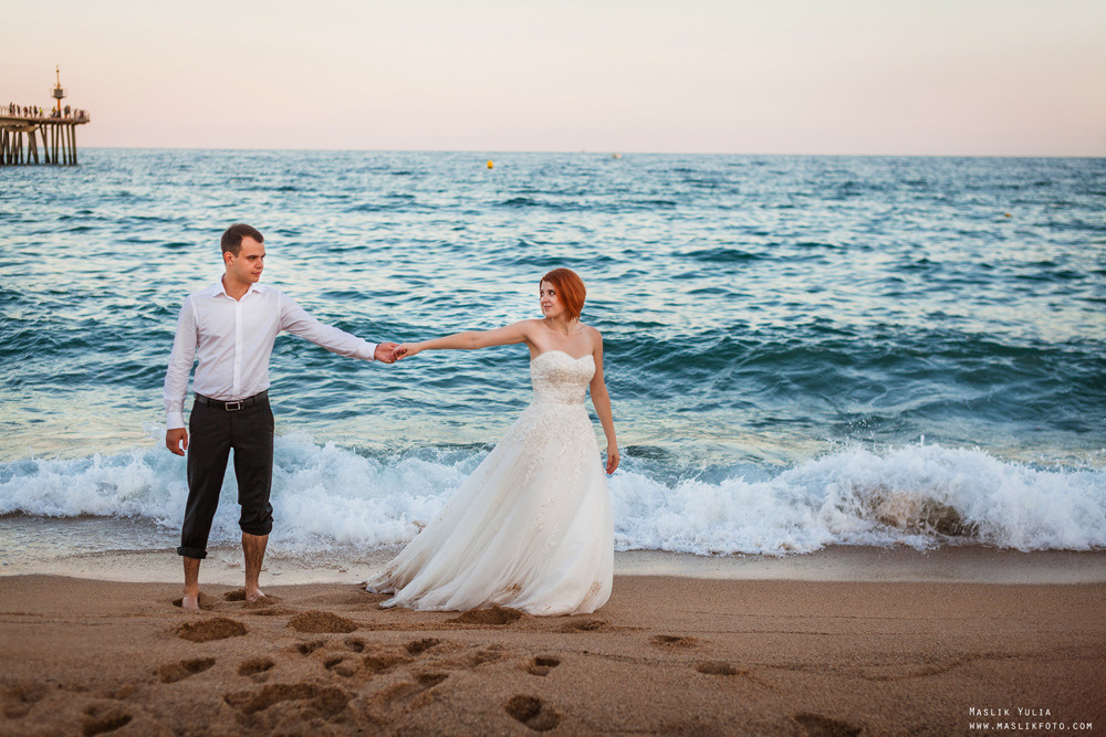 Soleada sesión de fotos en Barcelona. Fotógrafo en Barcelona Maslik Yulia