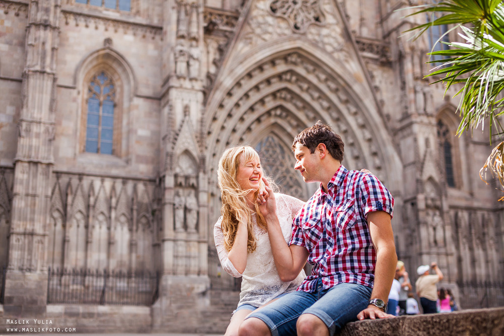 Romantic photo session in Barcelona. Photographer in Barcelona Spain Maslik Yulia