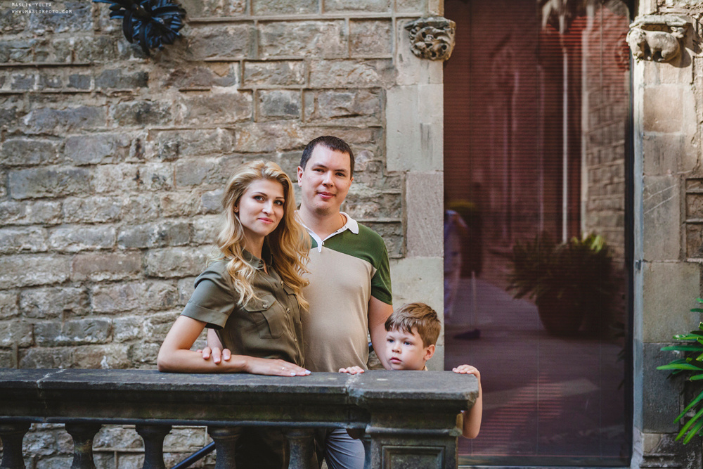 Przygoda - sesja zdjęciowa w Barcelonie. Fotograf w Barcelonie Hiszpanii Maslik Yulia