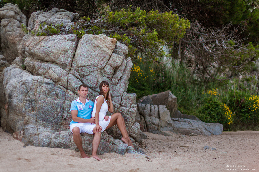 Incredible photo shoot in the Gardens of Saint Clotilde on the Costa B. Photographer in Barcelona Spain Maslik Yulia