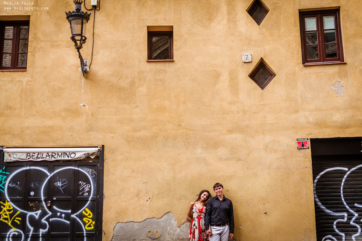 Photoshoot in Barcelona on the most popular route. Photographer in Barcelona Spain Maslik Yulia