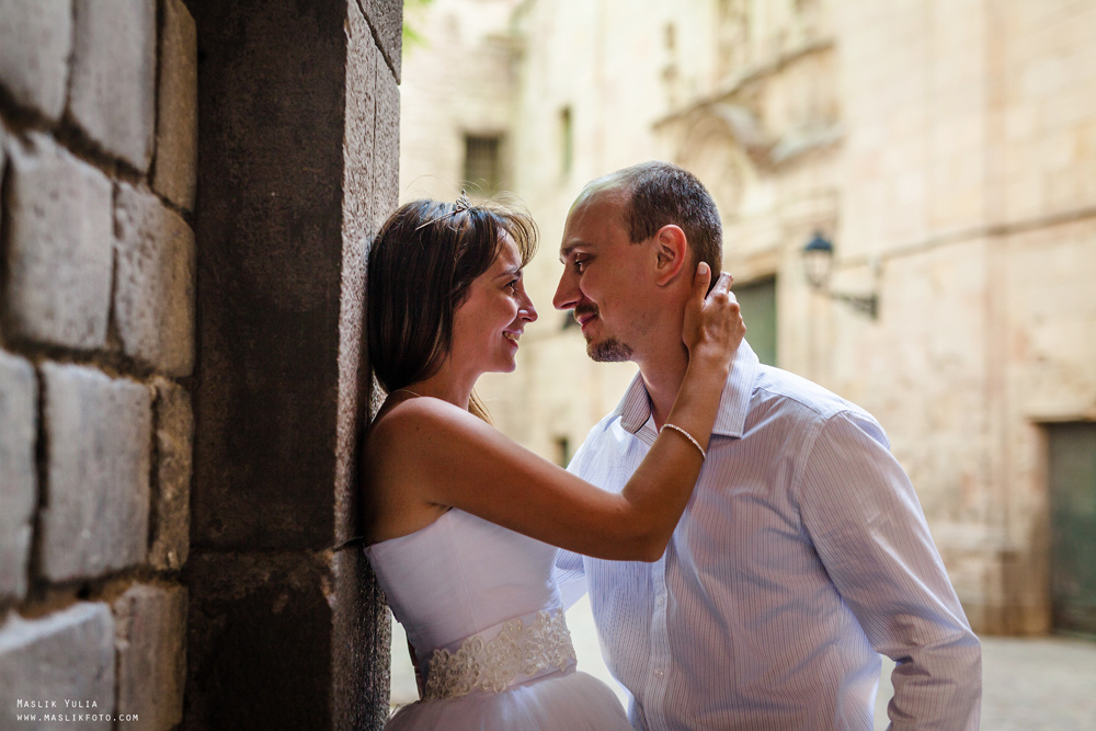 Luna de miel en barcelona. Fotógrafo en Barcelona Maslik Yulia