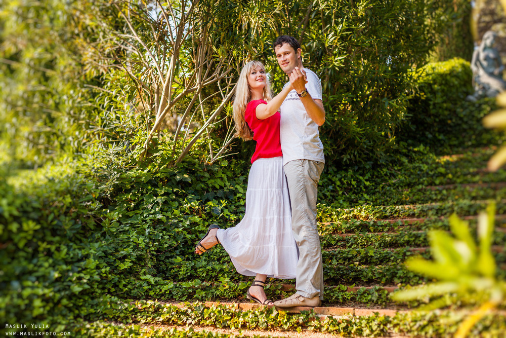 Romantic photo session in Barcelona. Photographer in Barcelona Spain Maslik Yulia