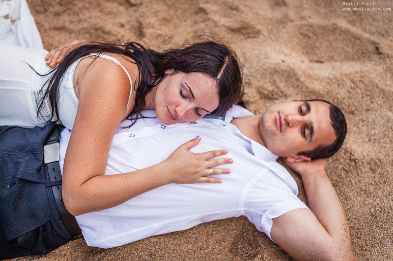 Sesión de fotos de boda en el Parque Laberinto de Barcelona. Fotógrafo en Barcelona Maslik Yulia