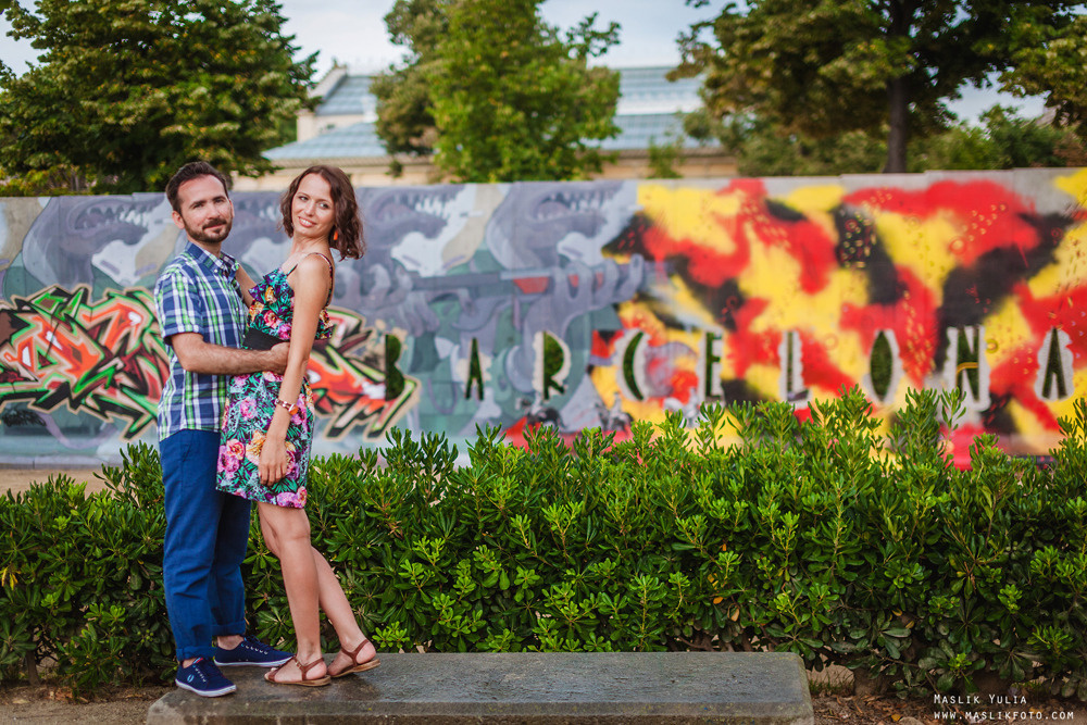 Fun photo shoot in Barcelona. Photographer in Barcelona Spain Maslik Yulia