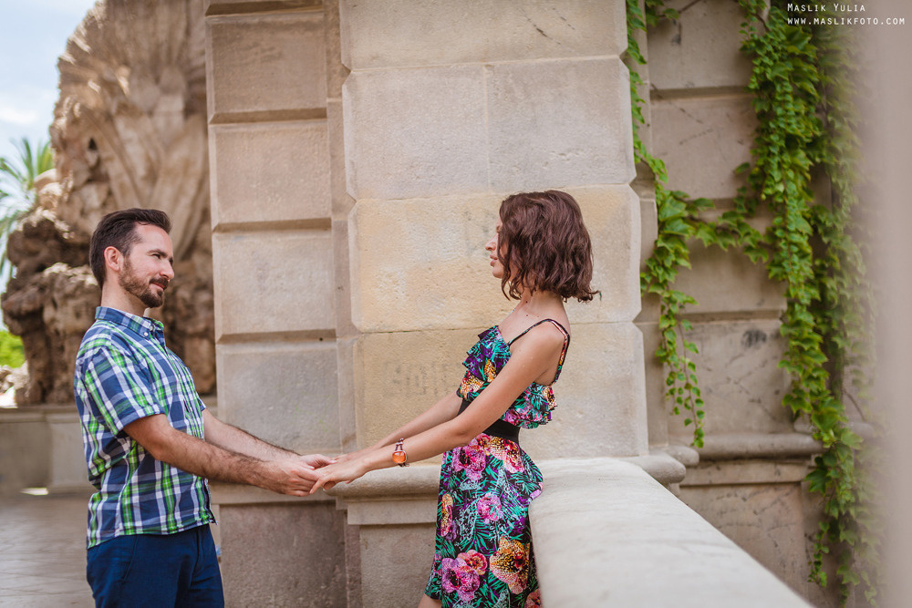 Fun photo shoot in Barcelona. Photographer in Barcelona Spain Maslik Yulia