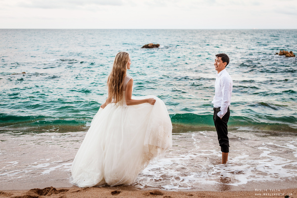 Sesión fotográfica de boda en la Costa Brava. Fotógrafo en Barcelona Maslik Yulia