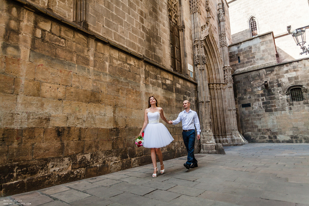 Luna de miel en barcelona. Fotógrafo en Barcelona Maslik Yulia