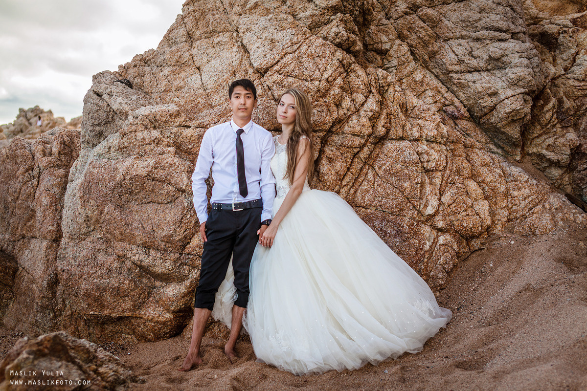 Sesión fotográfica de boda en la Costa Brava. Fotógrafo en Barcelona Maslik Yulia