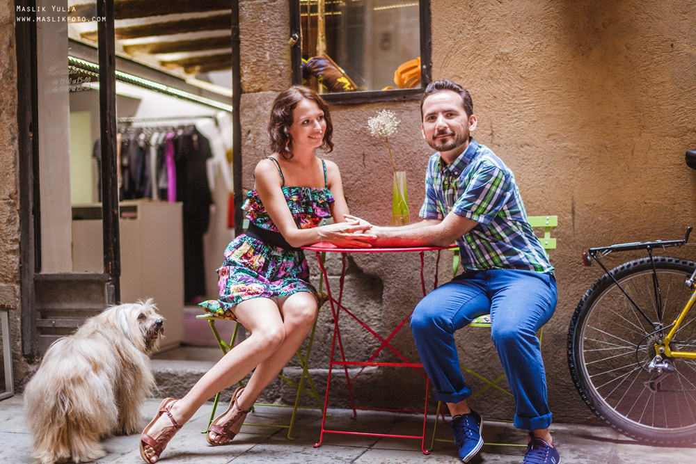 Fun photo shoot in Barcelona. Photographer in Barcelona Spain Maslik Yulia