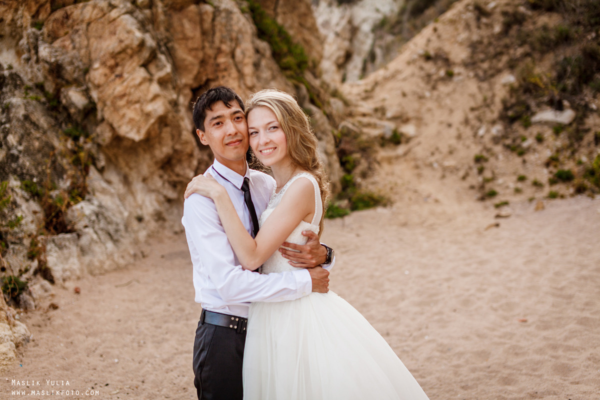 Sesión fotográfica de boda en la Costa Brava. Fotógrafo en Barcelona Maslik Yulia
