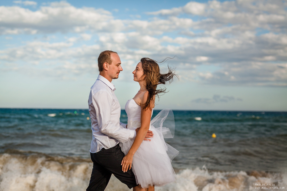 Luna de miel en barcelona. Fotógrafo en Barcelona Maslik Yulia