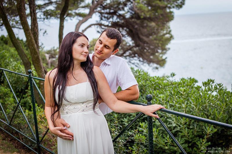 Sesión de fotos de boda en el Parque Laberinto de Barcelona. Fotógrafo en Barcelona Maslik Yulia