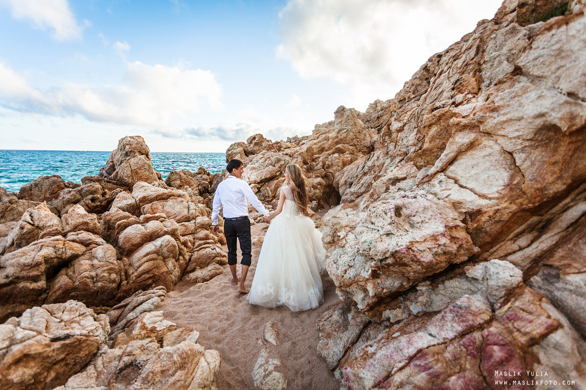 Sesión fotográfica de boda en la Costa Brava. Fotógrafo en Barcelona Maslik Yulia
