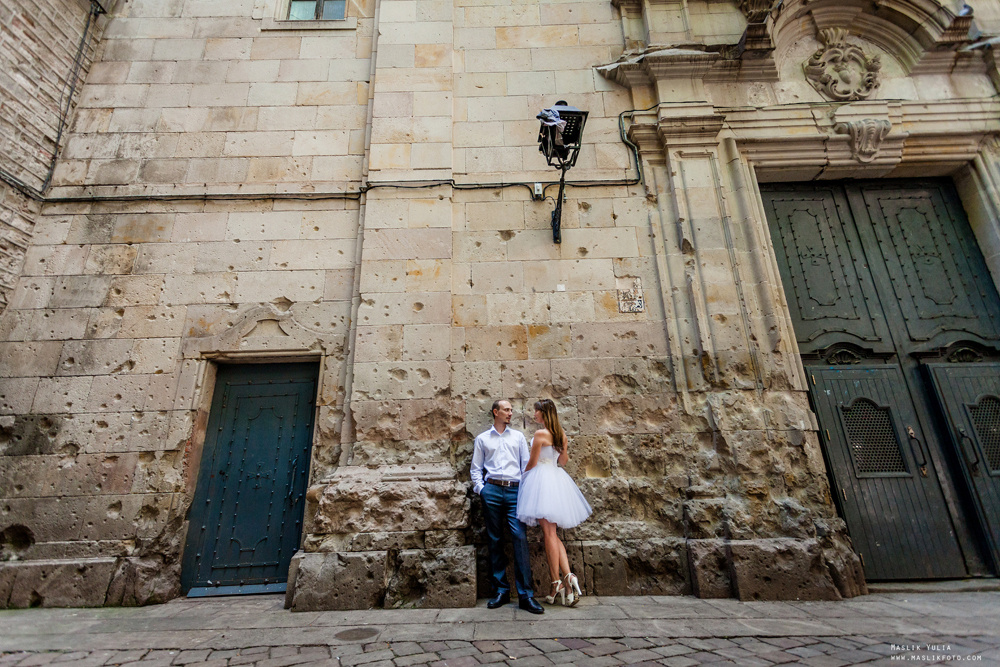 Luna de miel en barcelona. Fotógrafo en Barcelona Maslik Yulia