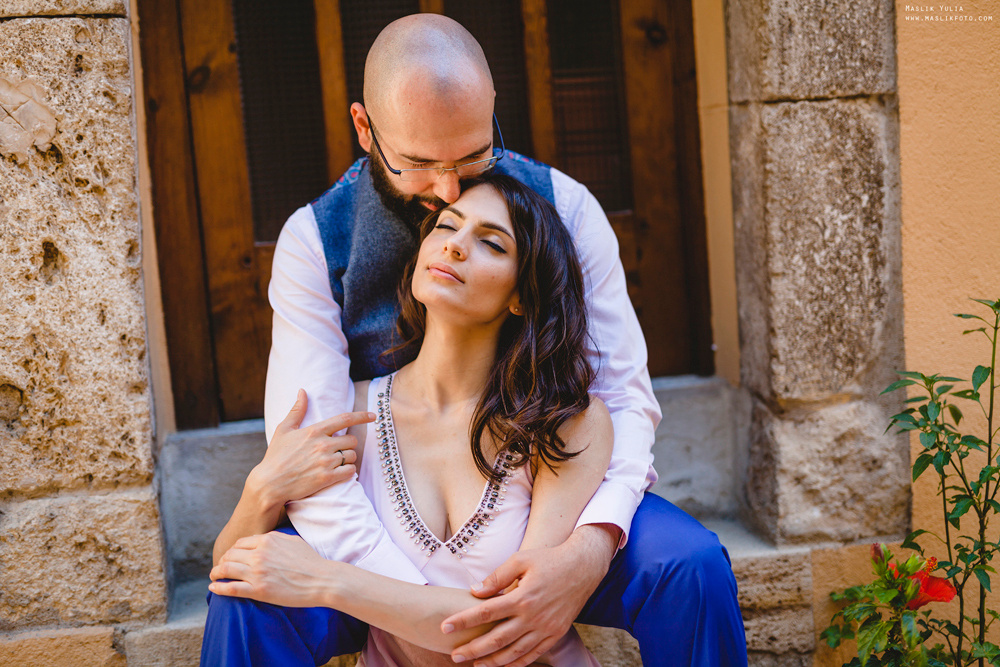Photosession in the fabulous Besalu. Photographer in Barcelona Spain Maslik Yulia