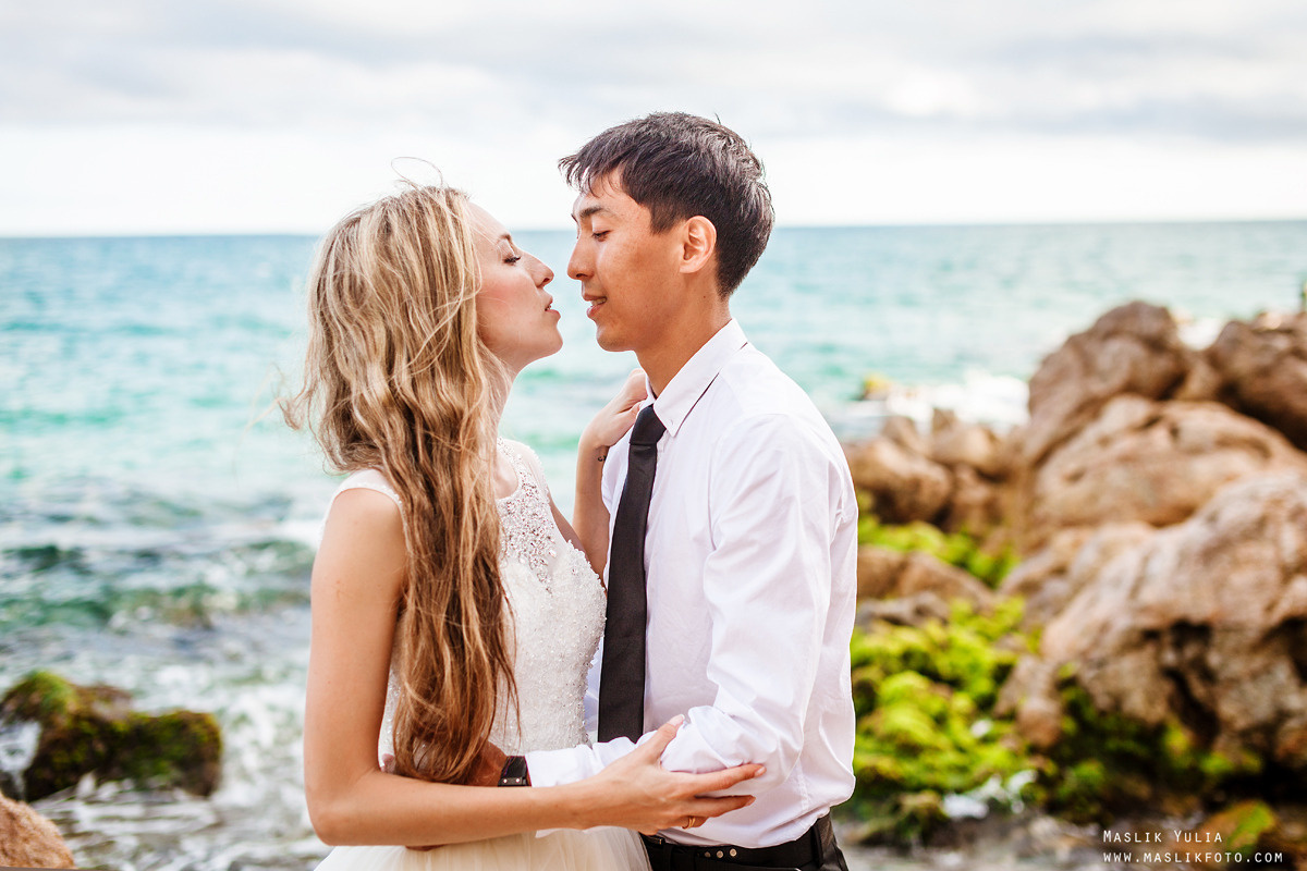 Sesión fotográfica de boda en la Costa Brava. Fotógrafo en Barcelona Maslik Yulia