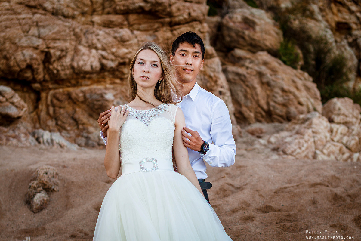Sesión fotográfica de boda en la Costa Brava. Fotógrafo en Barcelona Maslik Yulia